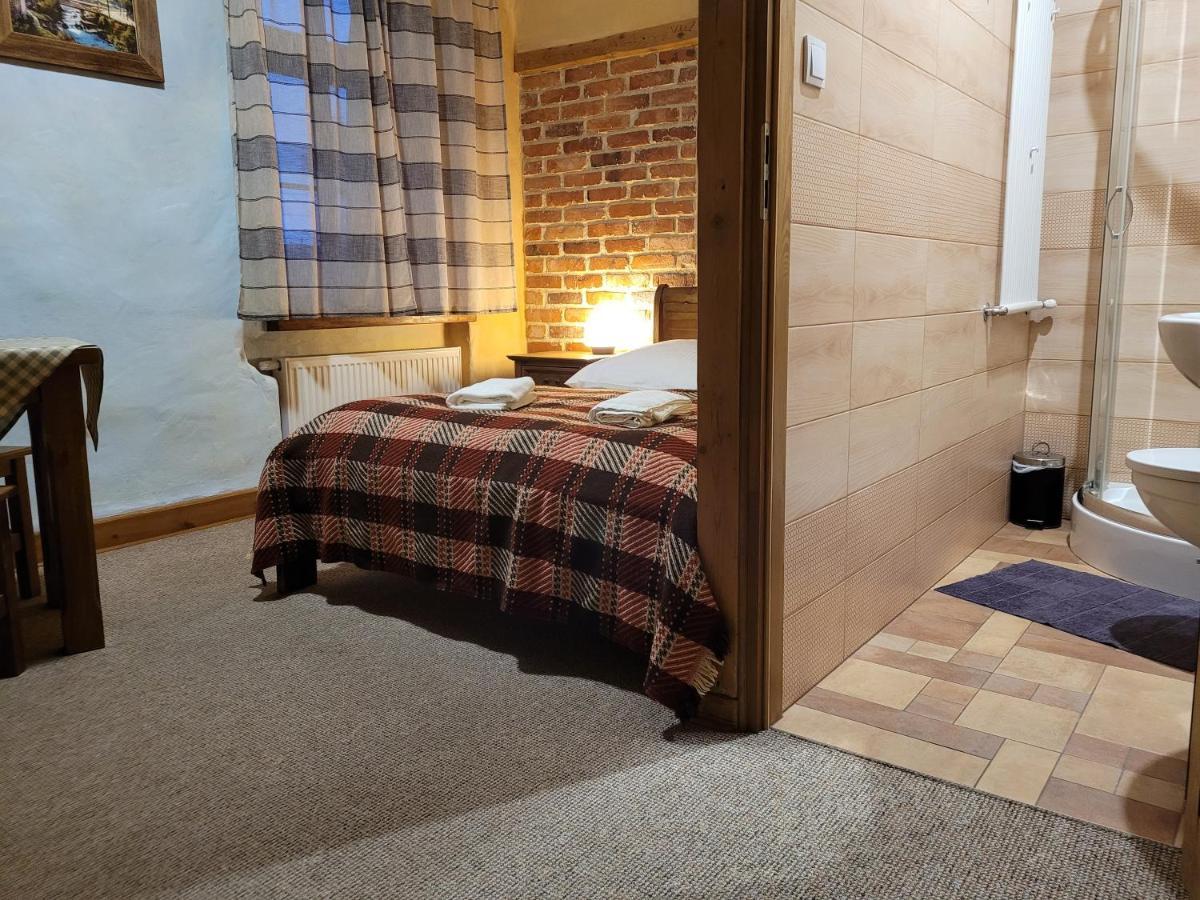 Gosciniec Pod Lipa Bed & Breakfast Шклярска Поремба Екстериор снимка