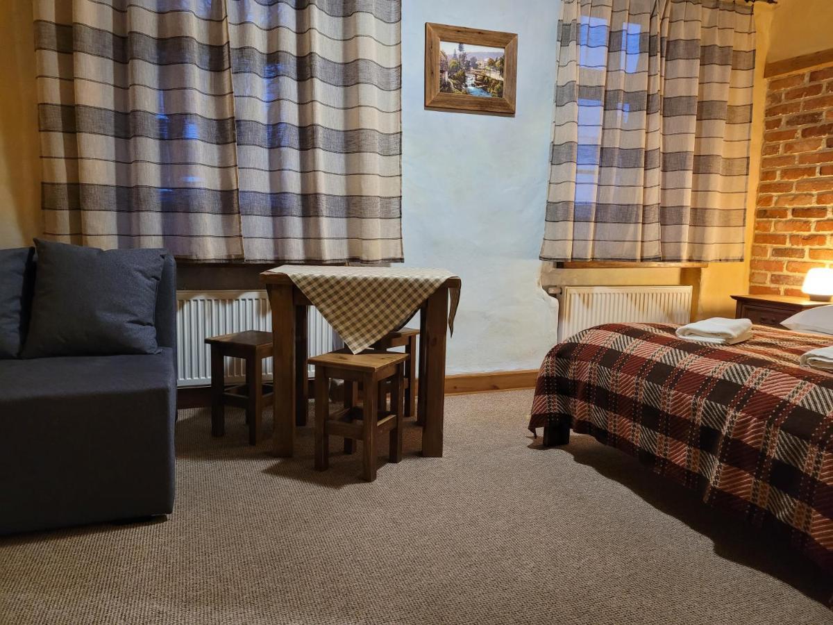Gosciniec Pod Lipa Bed & Breakfast Шклярска Поремба Екстериор снимка