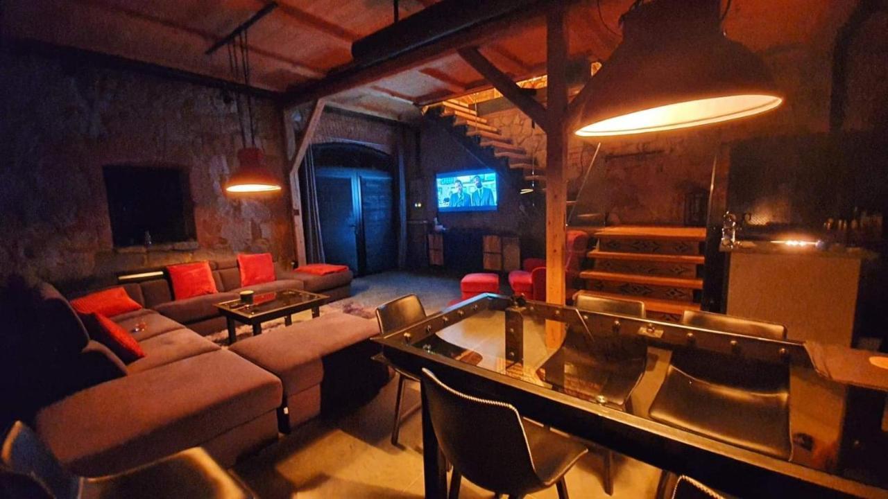 Gosciniec Pod Lipa Bed & Breakfast Шклярска Поремба Екстериор снимка