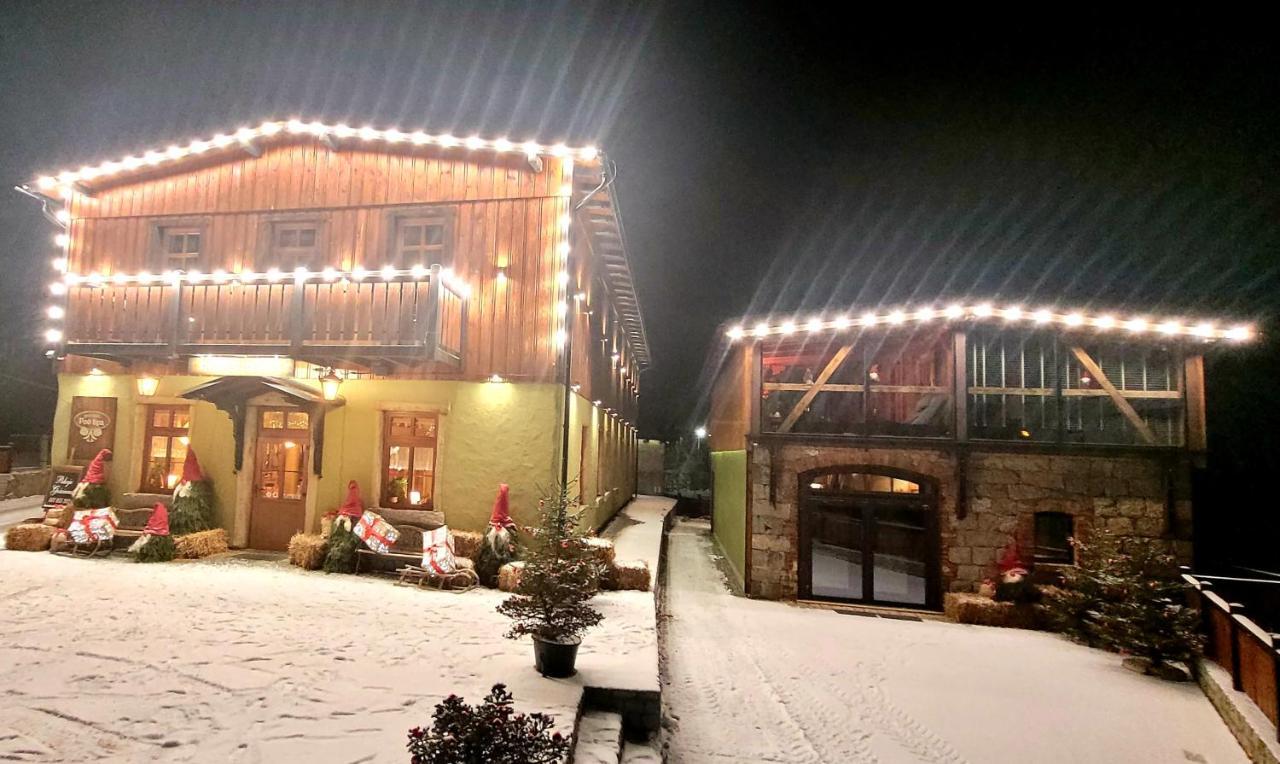 Gosciniec Pod Lipa Bed & Breakfast Шклярска Поремба Екстериор снимка