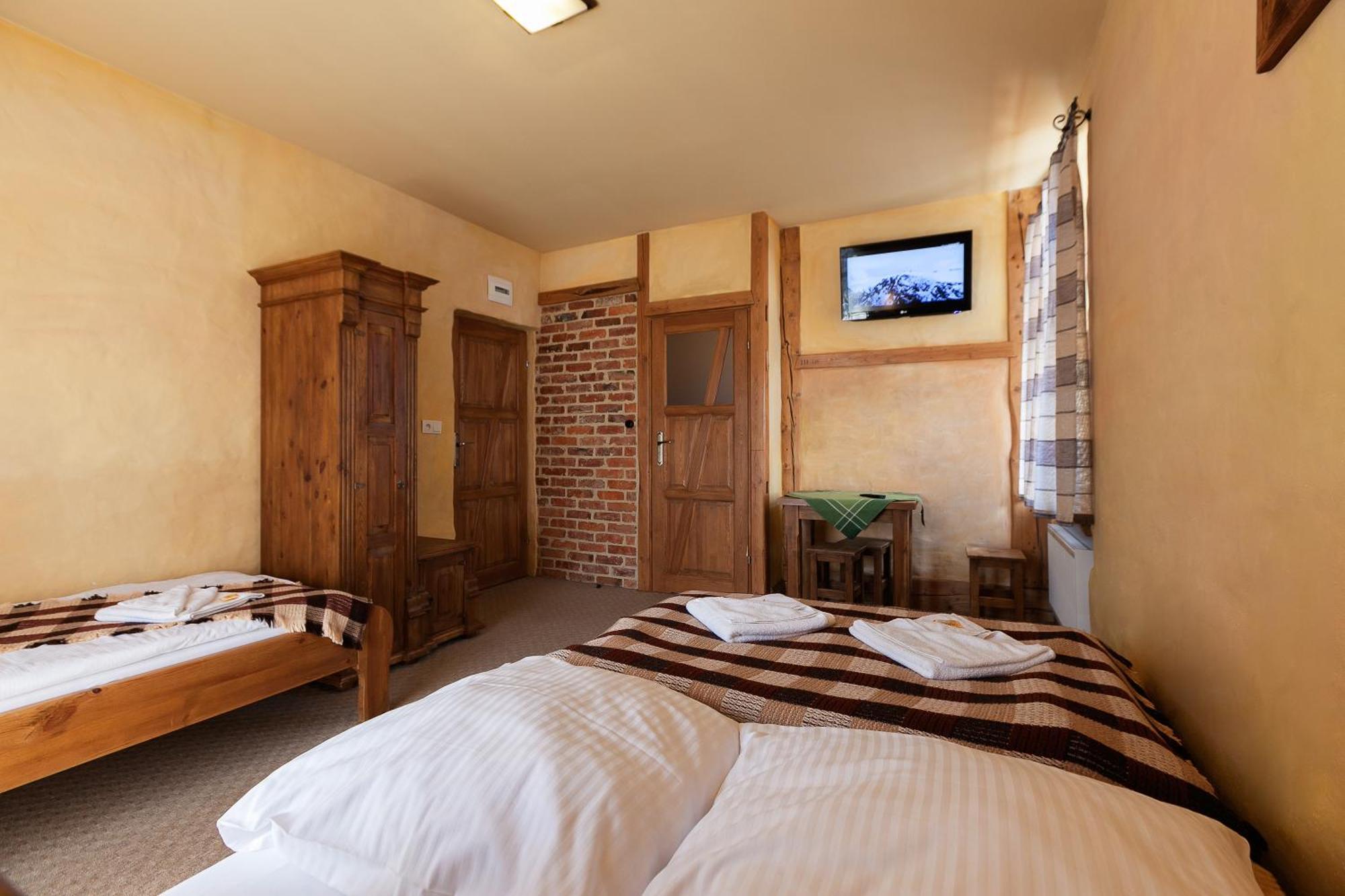 Gosciniec Pod Lipa Bed & Breakfast Шклярска Поремба Екстериор снимка