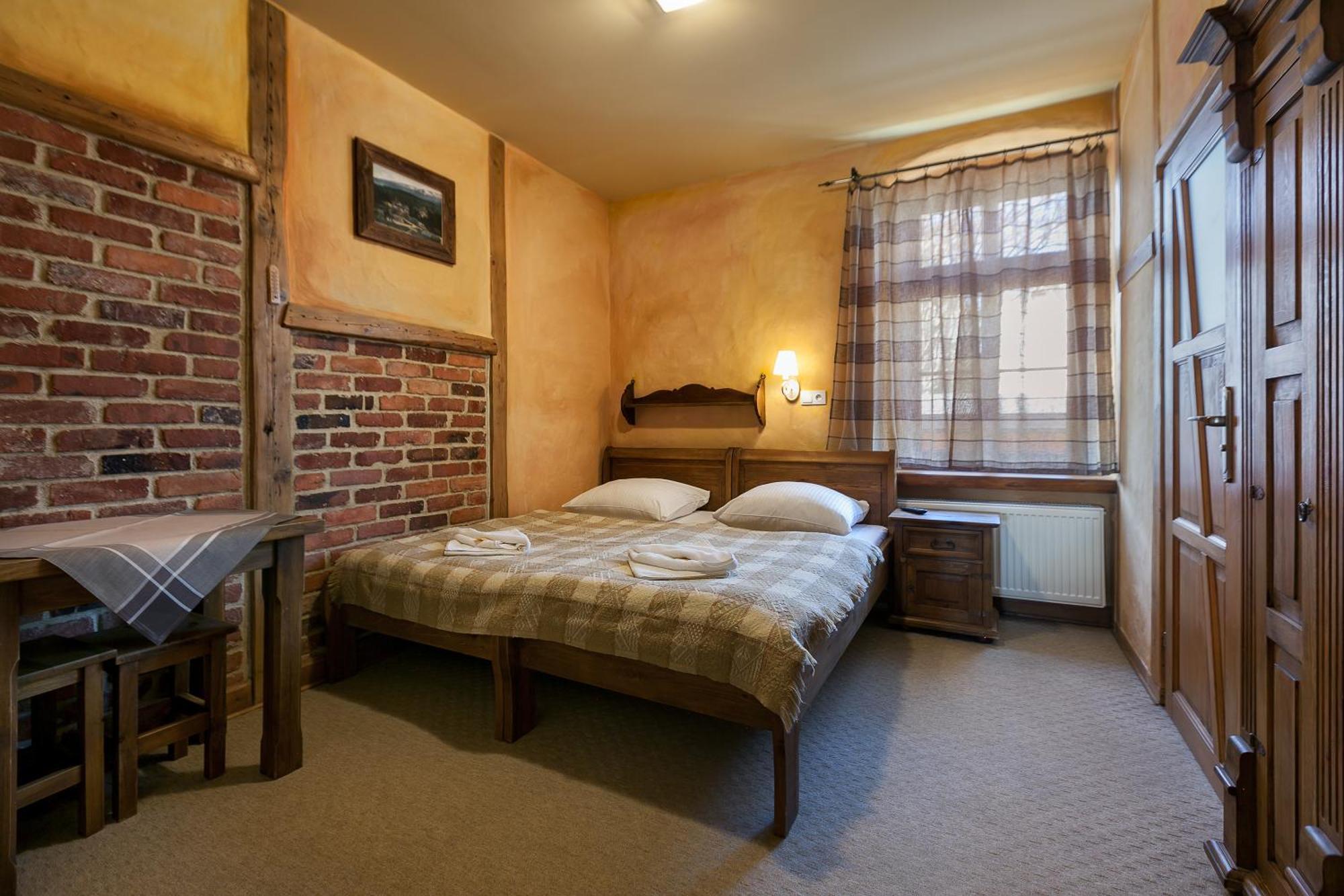 Gosciniec Pod Lipa Bed & Breakfast Шклярска Поремба Екстериор снимка