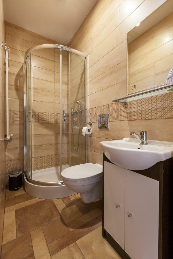 Gosciniec Pod Lipa Bed & Breakfast Шклярска Поремба Екстериор снимка